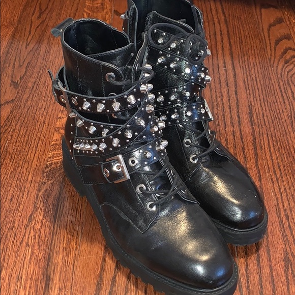 Shoes - ZARA BLACK BOOTS